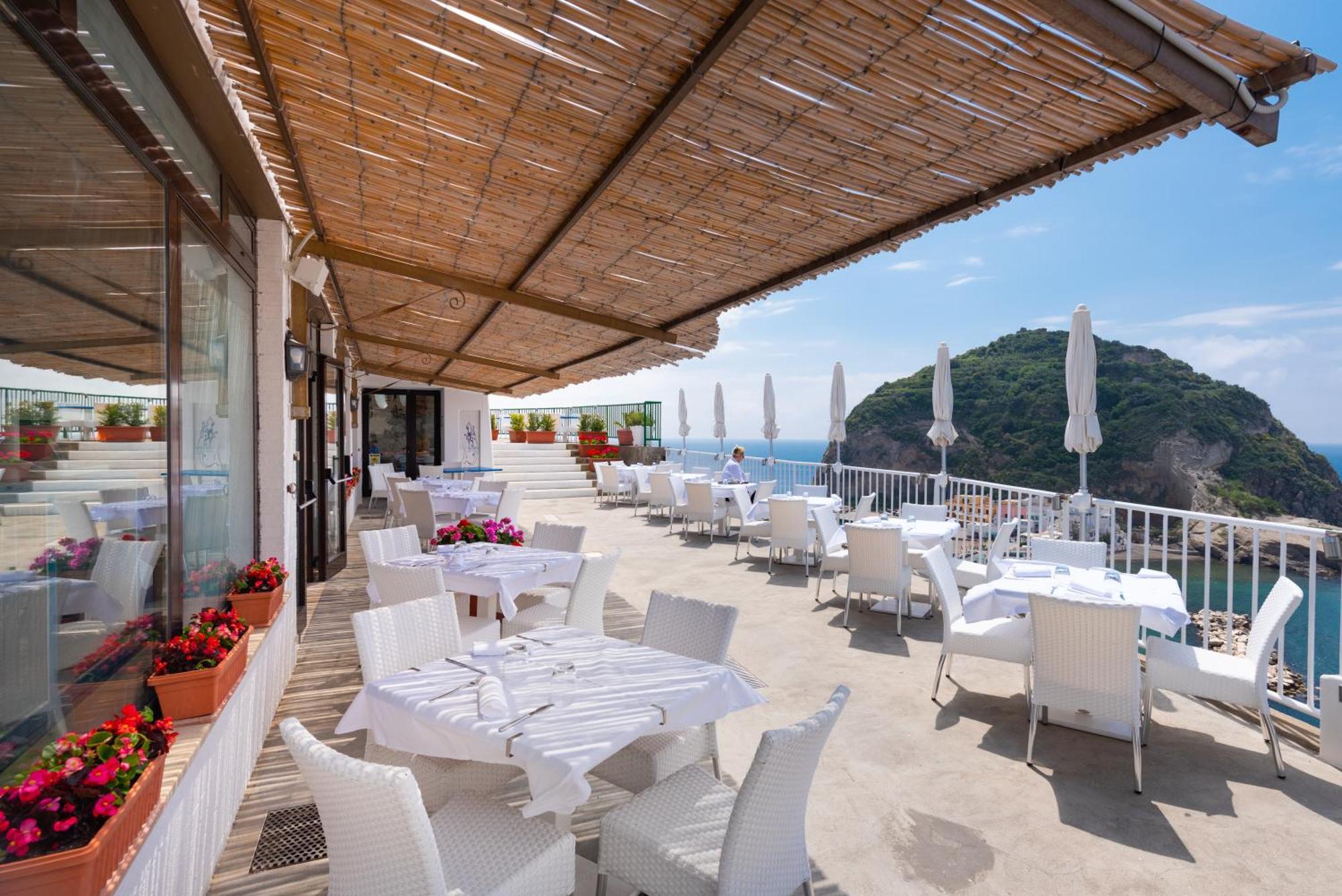 Hotel Villa Sirena Sant'Angelo  Bagian luar foto