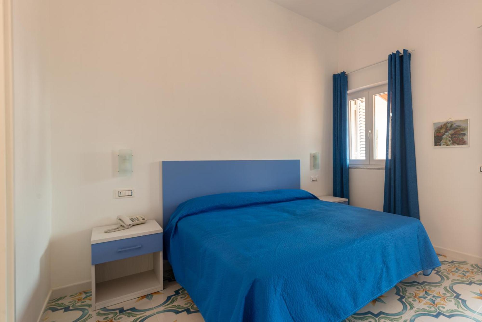 Hotel Villa Sirena Sant'Angelo  Bagian luar foto
