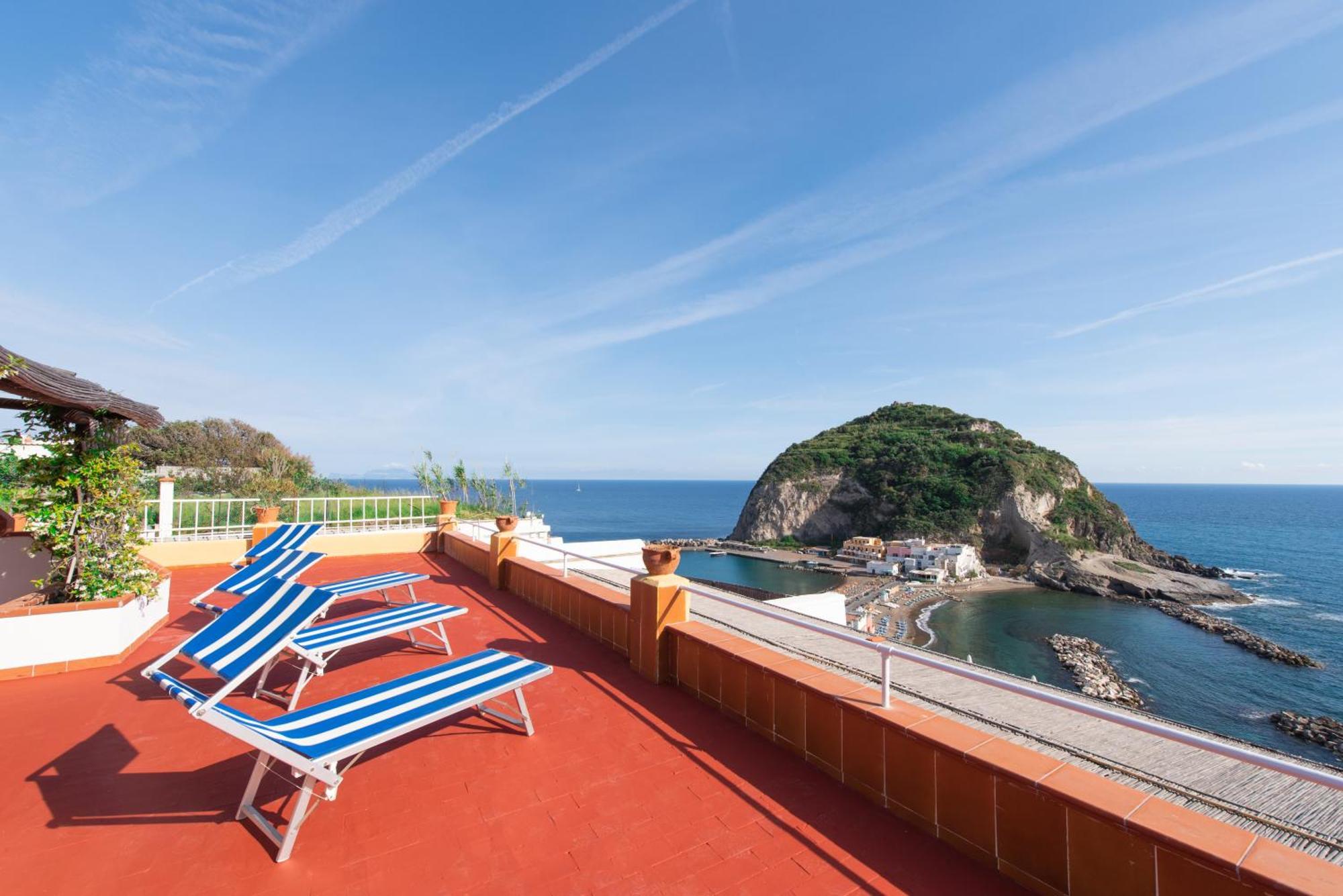 Hotel Villa Sirena Sant'Angelo  Bagian luar foto