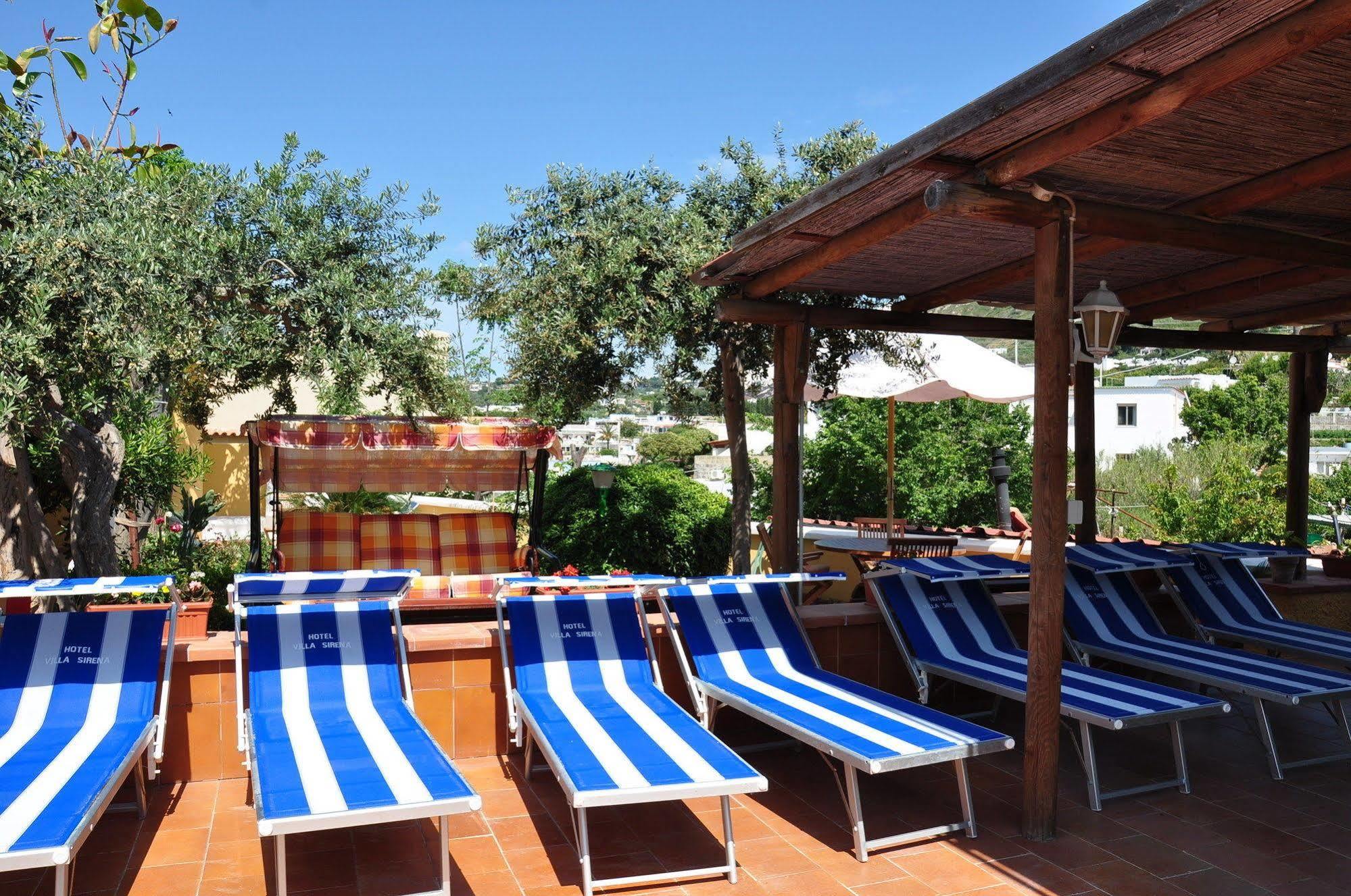 Hotel Villa Sirena Sant'Angelo  Bagian luar foto